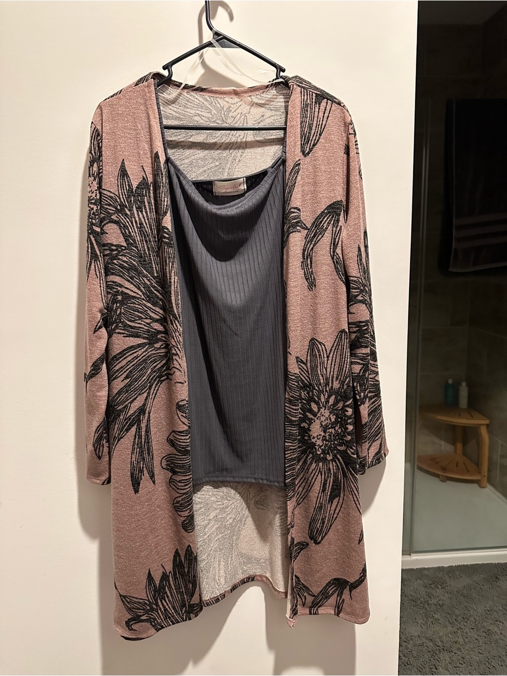 Flowing Lavender Floral Open-Front Cardigan Sweater w/Grey blouse